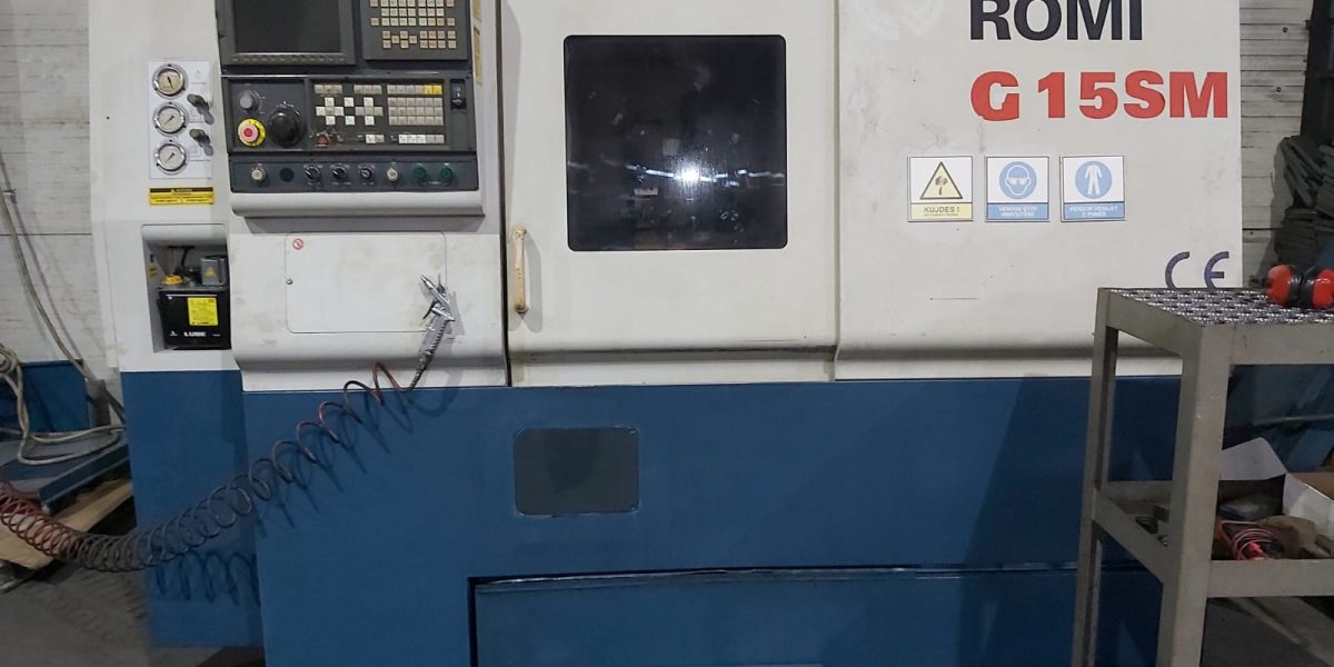 TORNO CNC ROMI G 15SM